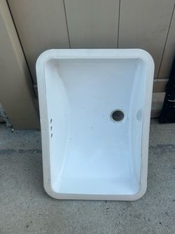 White Rectangular Undermount Bathroom Sink