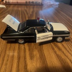Signature &Arko Products Diecast 1/32 Police Cars With Box