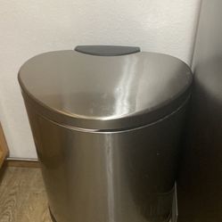 Trash Can