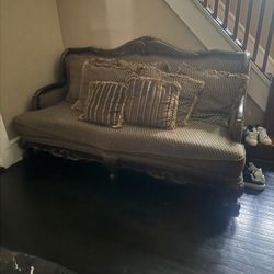 Antique Living Room Furniture Set 