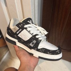 Louis Vuitton Sneakers