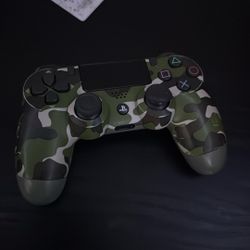 PS4 Controller 