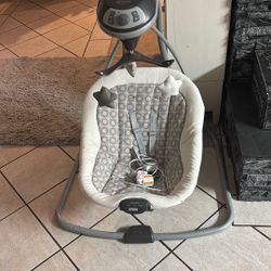 Graco Baby Swing