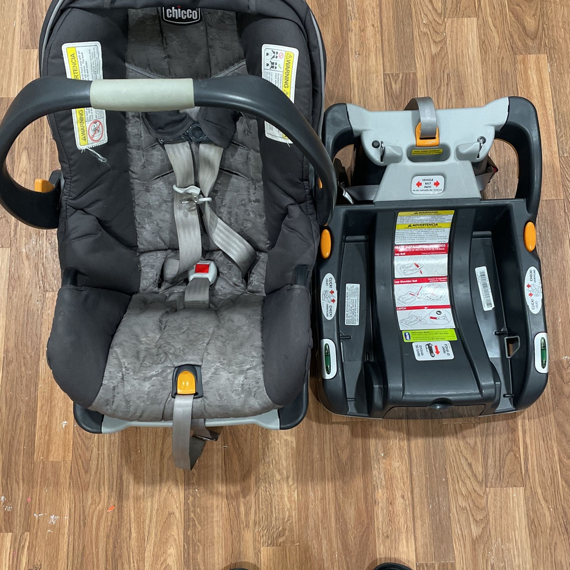 Chicco Infant Car Seat