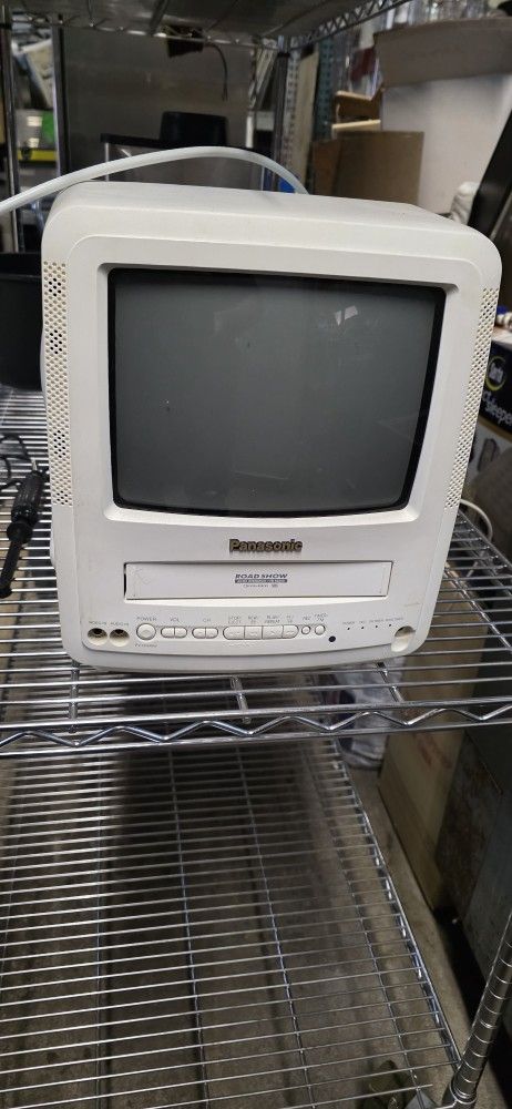 PANASONIC TV/VCR COMBO