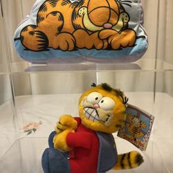 Vintage Garfield Super Cat Plush And Pillow