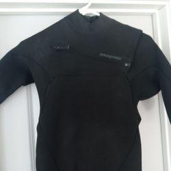 3 Patagonia Men's Wetsuits (Adult LS Hooded, 4:3/ A MT 3:2 & A M Spring 2m