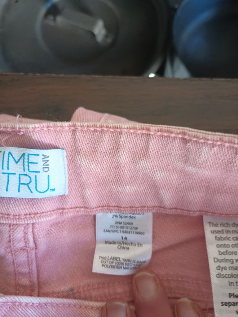 Pink Cut Off Jeans