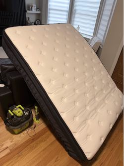 Full Size Mattress [FREE]