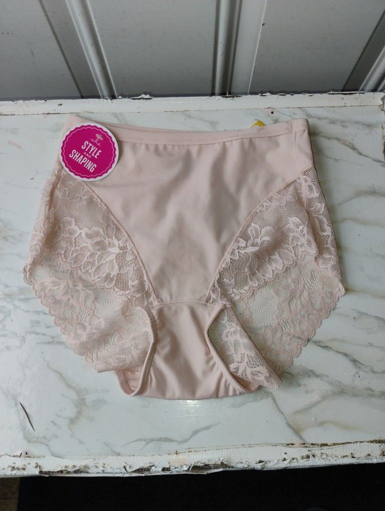 Pink High-Waist Small Lace Panties By Maidenform