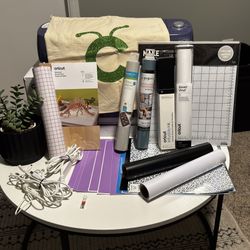 Cricut Explore Air 2  Lavender Bundle 