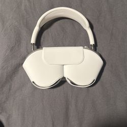 AirPods Max ‘silver’