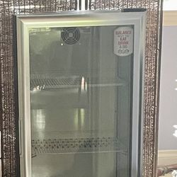 Glass Door Cooler/Refrigerator 