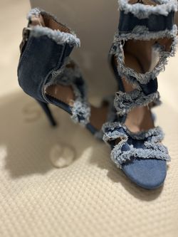 Blue Heels Size 7