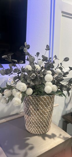 Vase flowers decor