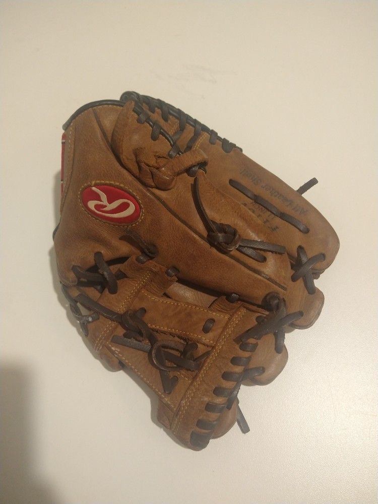 Baseball Glove - Lefty