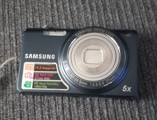 Samsung ST65 Digital Camera
