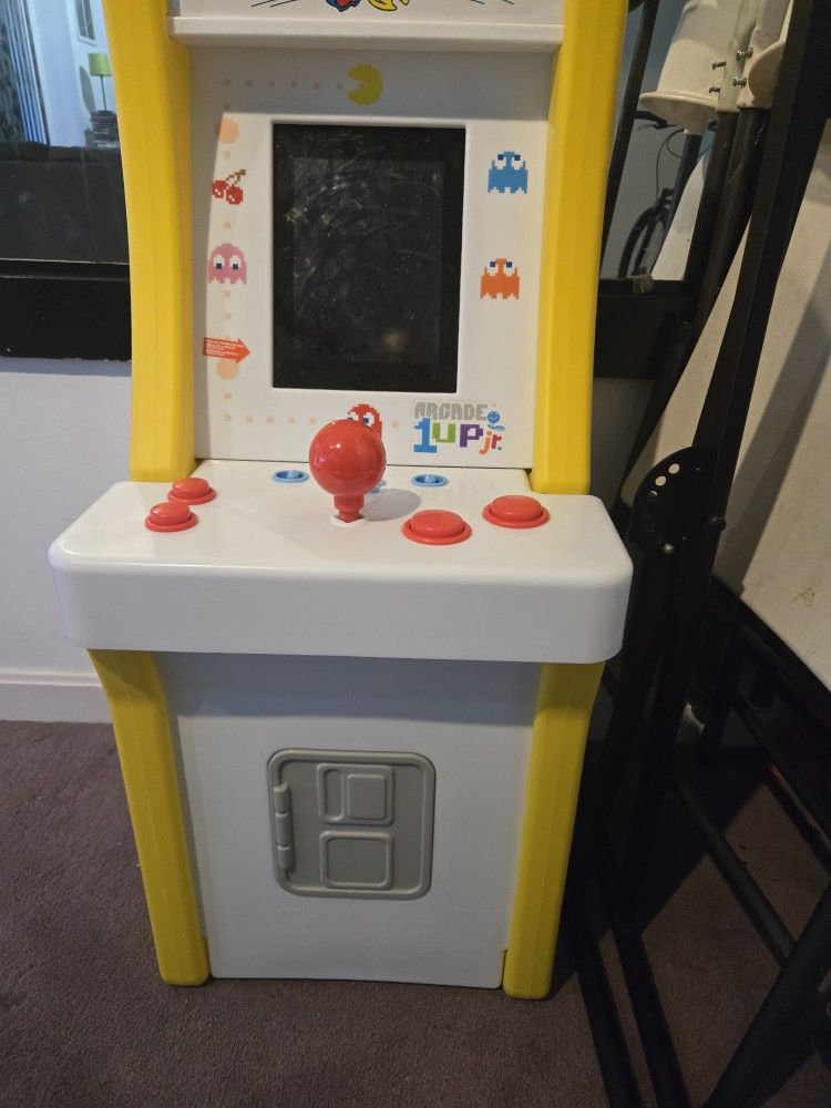 Arcade 1 Up Jr. Pac-Man Arcade