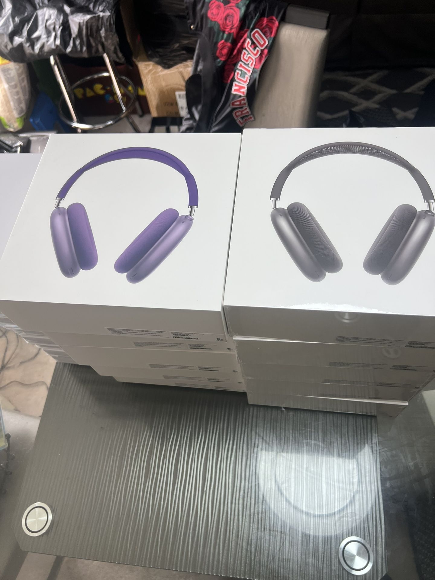 Apple AirPod Pro Max 1 Of 1 Want $350