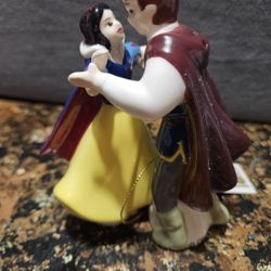 Salt And Pepper Shakers Snow White 