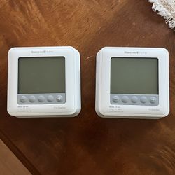 Honeywell Home Digital Thermostats  - T6 PRO PROGRAMMABLE THERMOSTAT.