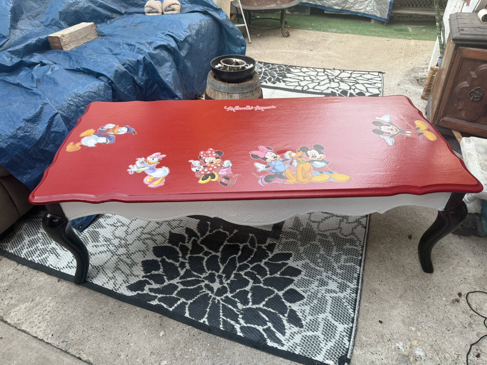 Minnie Mouse Desk Table Is Real Wood Is Big Colors White,red,black,pink,yellow Has Been Painted!🌺