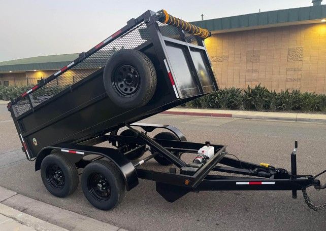 Trailas Dump Trailer