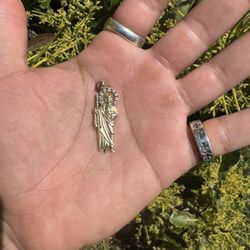 10kt San Judas Pendant