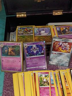 Assorted  pokemon cards mint condition