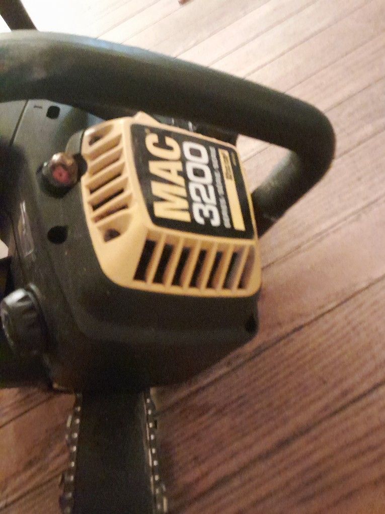 MAC CHAINSAW 3200 $50
