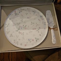 Mikasa Bone China Pie Plate Set