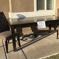 7 Piece 6 Chair Dining Table