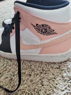 Women's Size 9 Air JORDAN 