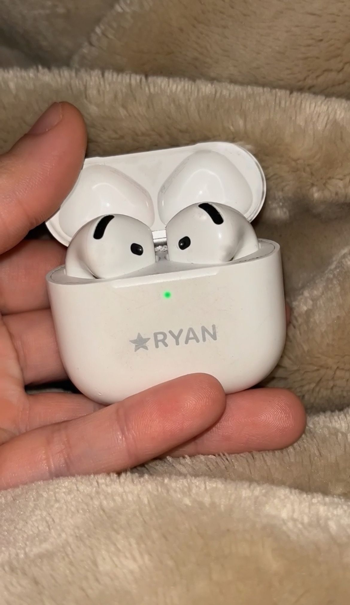 Apple Airpod 4’s (Customized) TAKING OFFERS