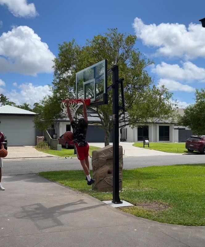 Lifetime 54 inch in ground basketball hoop adjustable basketball court