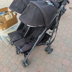Joovy Twin Groove Ultralight Umbrella Stroller