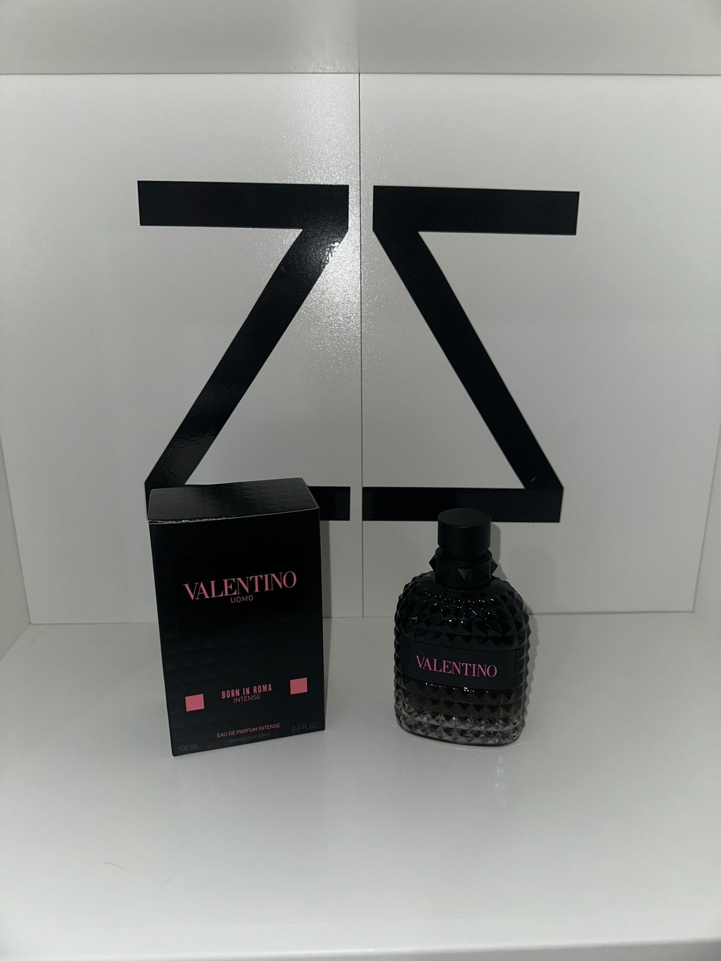 Valentino, Born In Roma Intense, Pink/ Black, 100mL