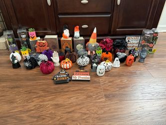 Halloween decor bundle 45 piece set