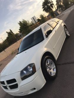 2005 Dodge magnum