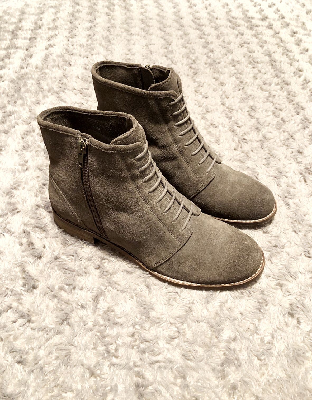 New! Women's Splendid Boots paid $168 size 7.5 never worn