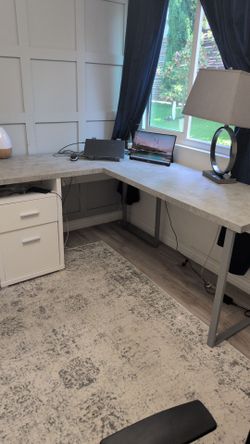 White and grey corner desk with drawers