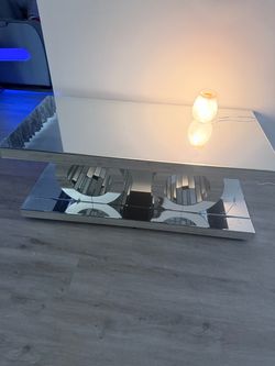 Mirror table
