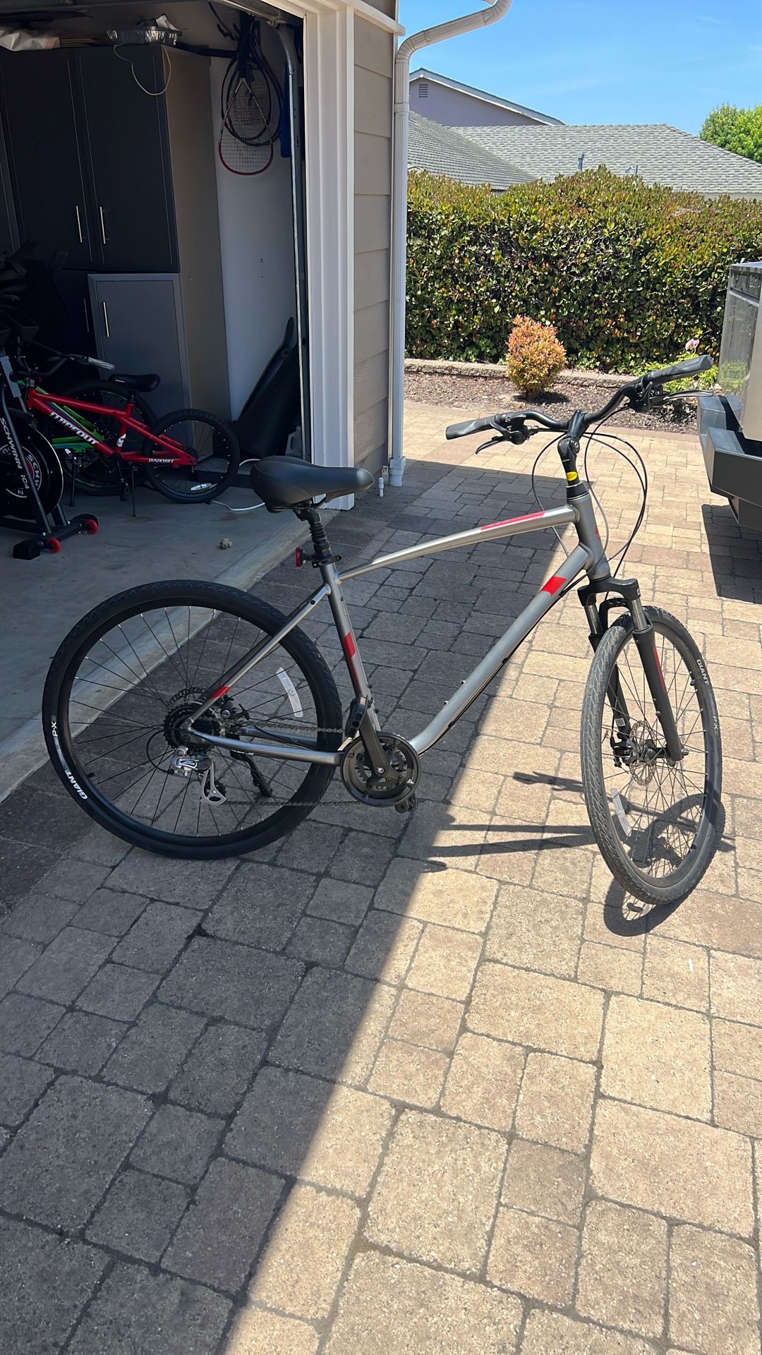 Cypress Trekking bicycle