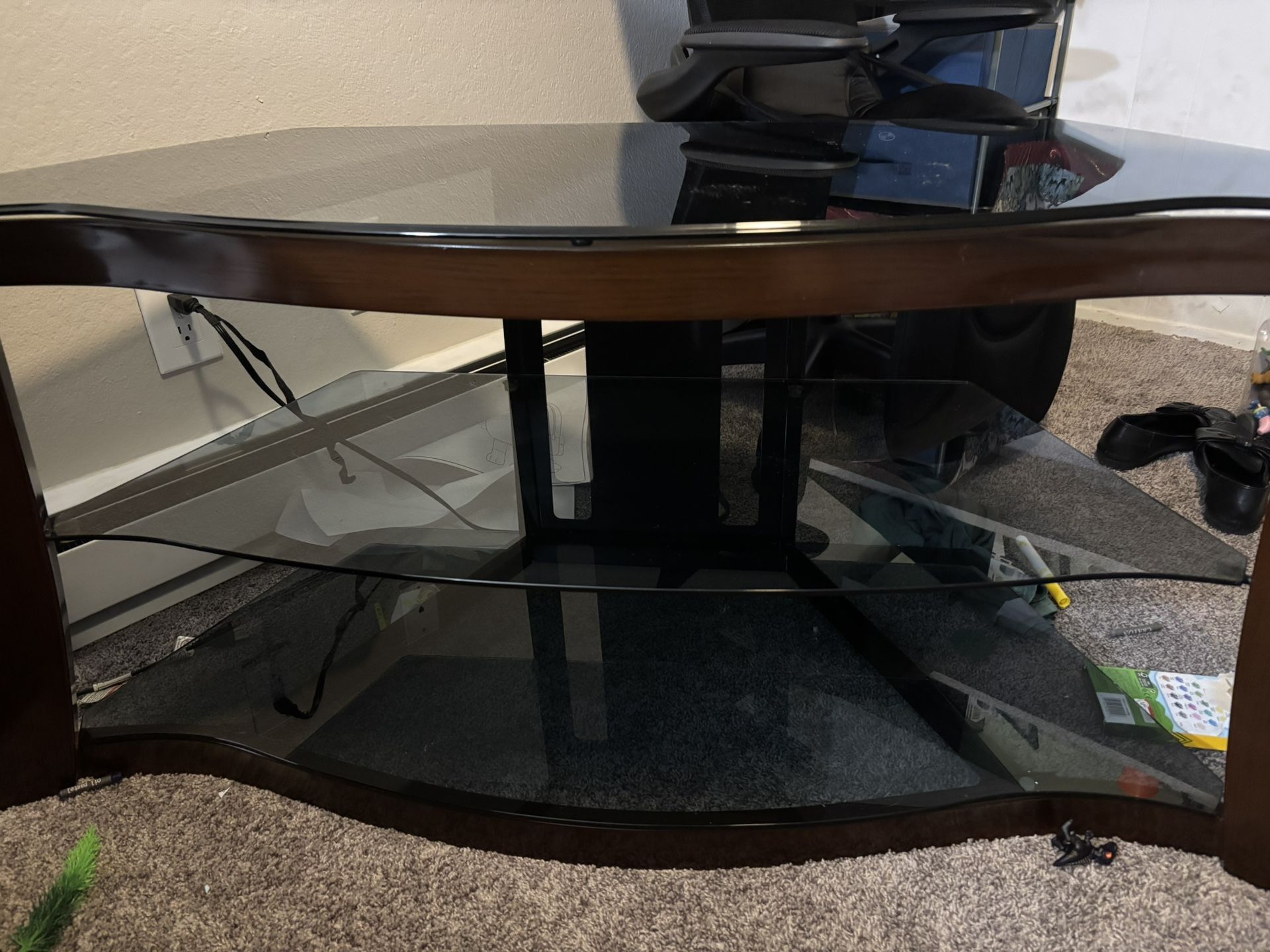 Bell’O Glass & Wood TV Stand / Entertainment Console – 3 Tier