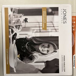 Jones 3.5 quart casserole dish