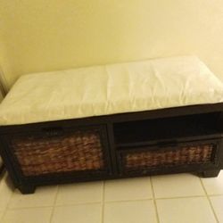 Bench With 2 Wicker Drawers