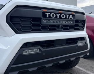 Tacoma grille