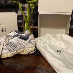 adidas Response CL Bad Bunny