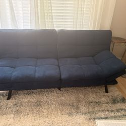 Futon In Exelent Shape 