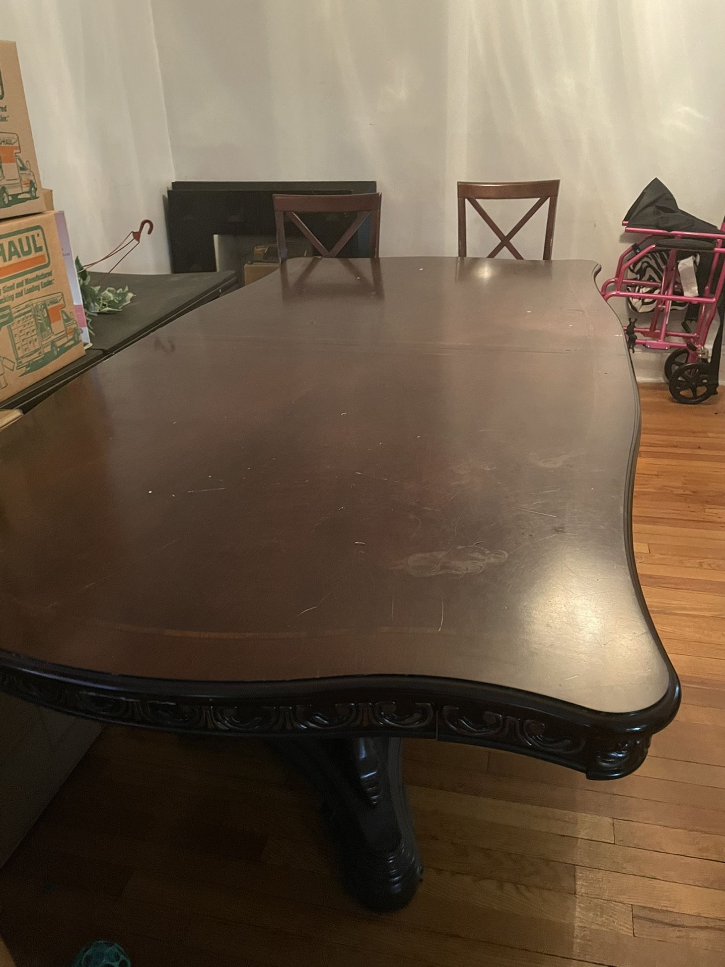 Dinning Room Table And Chairs